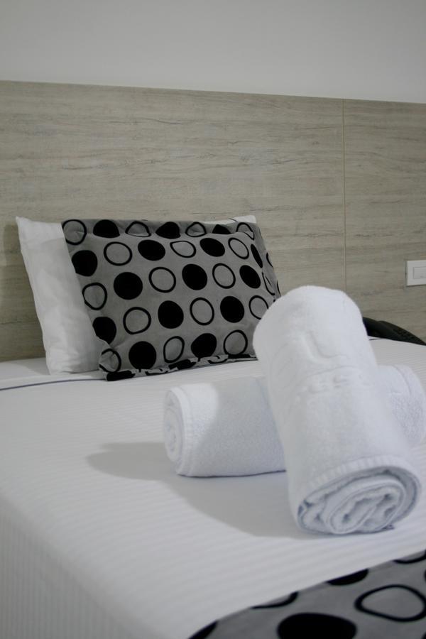 Hotel Lleras Express Μεντεγίν Εξωτερικό φωτογραφία