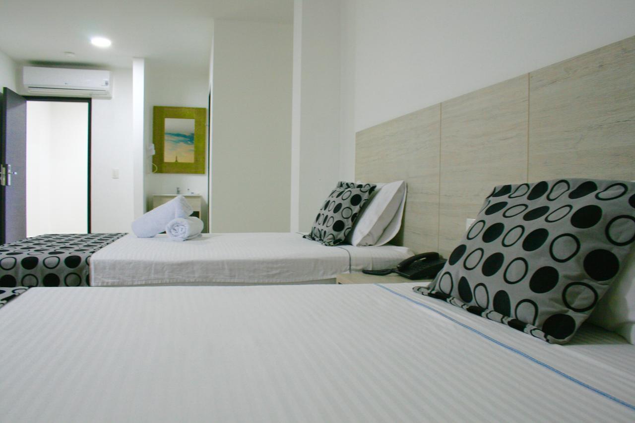 Hotel Lleras Express Μεντεγίν Εξωτερικό φωτογραφία