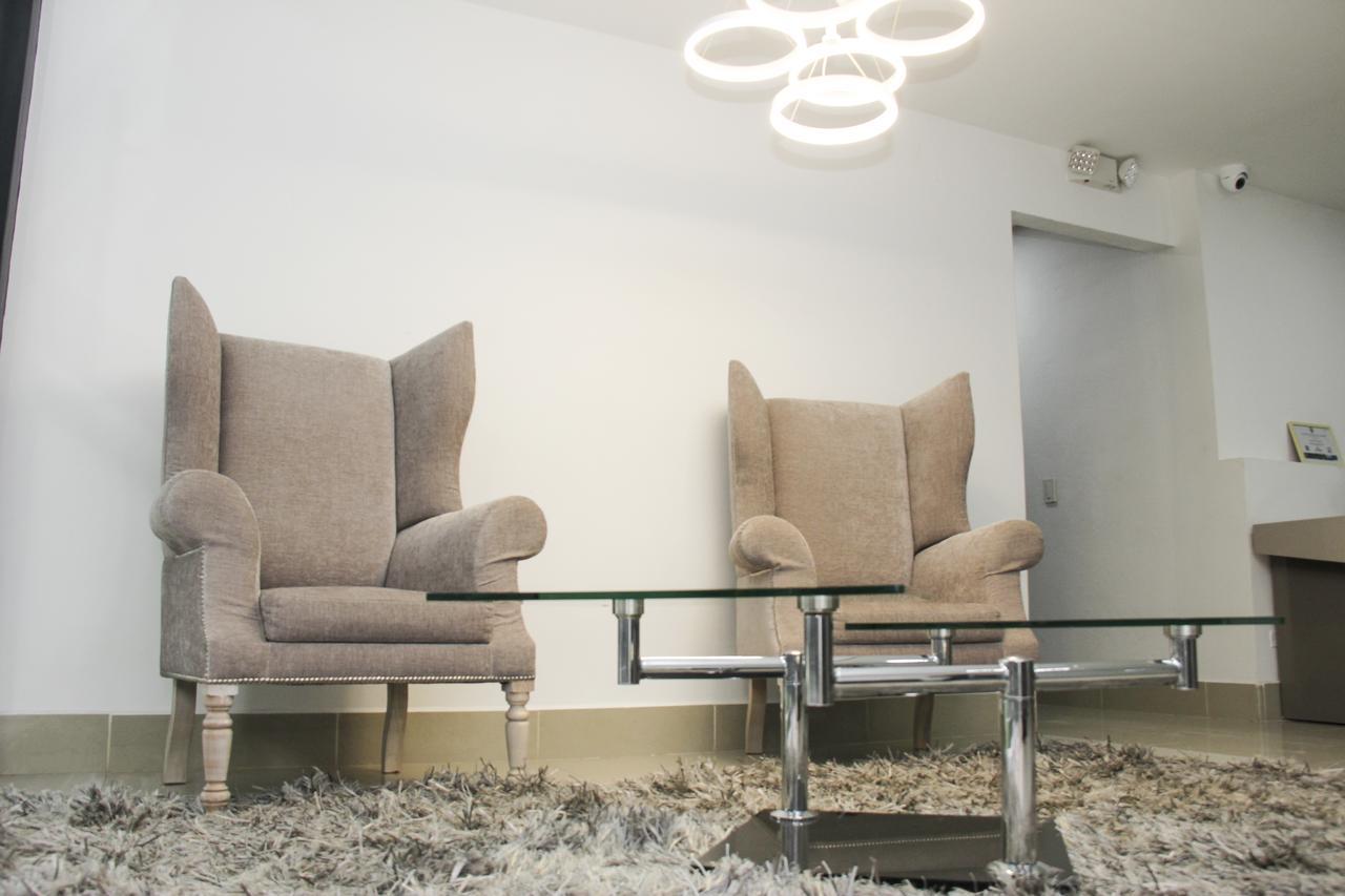 Hotel Lleras Express Μεντεγίν Εξωτερικό φωτογραφία